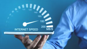 Oficina con Internet incluído